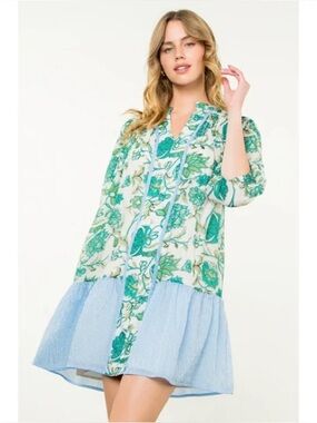 THML Puff Sleeve Dress mix pattern | size small